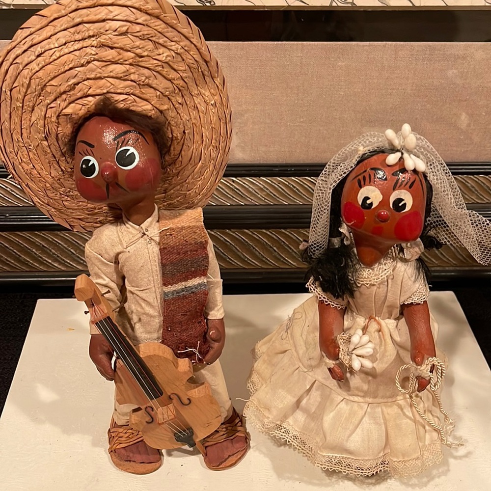 VNTG Handmade Mexican Art Dolls: late 1950s